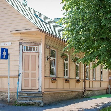 Posti 19 Apartment Haapsalu Exterior photo