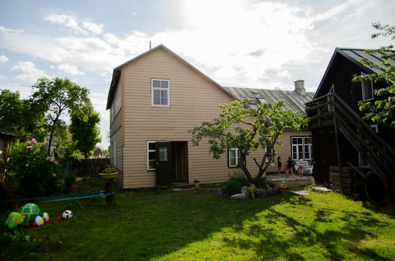 Posti 19 Apartment Haapsalu Exterior photo
